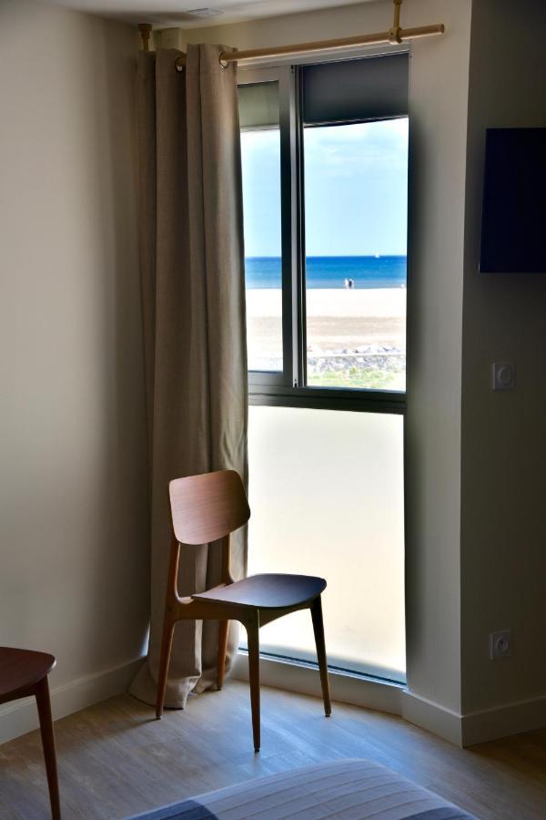 Hotel Le Grand Large グリュイッサン エクステリア 写真